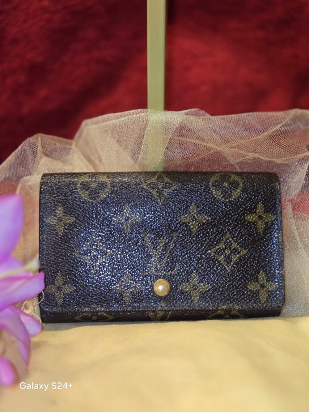 AUTHENTIC LOUIS VUITTON MONOGRAM PORTE MONNAIE BILLET TRÉSOR WALLET